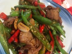 -龙少爷碳火干锅(环球中心店)