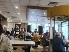 -麦当劳(秀茂坪商场店)