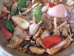 -天桥饭店·特色海鲜(金山嘴渔村店)