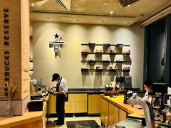 -星巴克臻选(杭州嘉里中心1F店)
