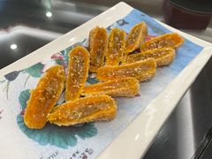 金沙咸蛋卷-金华安大酒楼·老牌潮菜·粤式茶点(东方国际店)