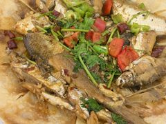 -魏四小鱼锅贴王