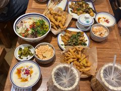 -云阿蛮云南生烫牛肉米线(奉贤路店)