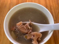 -广香烧腊快餐店