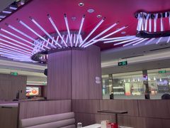 -海底捞火锅(杭州庆春路夜宵主题店)