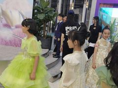 -上海尚嘉中心