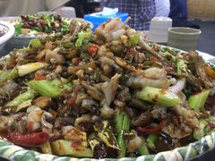 -聚八方土菜馆(余松路店)