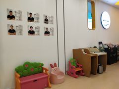 -戊辰亲子游泳俱乐部