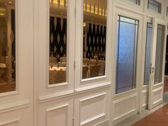 -王府井酒店(金桥港湾店)