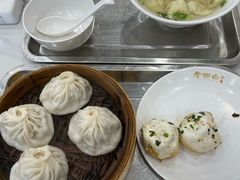 -老西白点心店