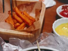 -8PINTS八品脱·日料·烧鸟·精酿小酒馆(莘庄店)