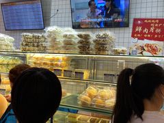 -白玉兰食品甜凤店(合生汇店)