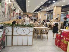 -江城燕子大排档(江汉路步行街店)