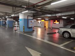 -群光广场·停车场