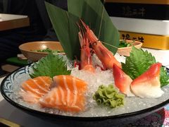 刺身拼盘（限量供应）-温禾牛·和牛寿喜烧自助火锅(恒基名人店)