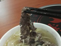 -阿波潮汕牛肉火锅·汤粉面(拱北店)