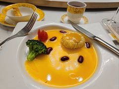 -鹏城人家海鲜酒家·23年老字号(较场尾店)