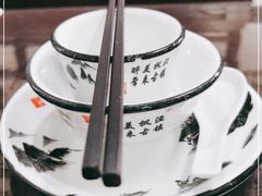 -唔呶喔哩酒家(生产街店)