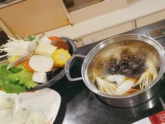 -呷哺呷哺(世贸.工三店)