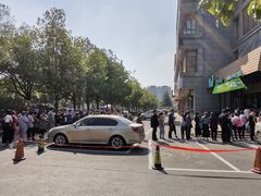 -老乡鸡(武汉中南梅苑小区地铁站店)