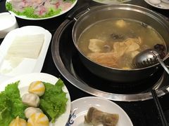 -丫丫汤膳打边炉(宏府408坊店)