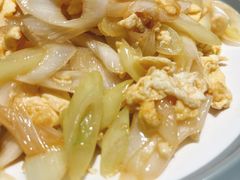 京葱炒鸡蛋-老郑家东北春饼(龙悦居店)