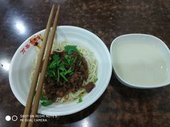 炸酱面-万县面馆(高笋塘店)