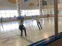 -冠军冰场CHAMPION RINK(百联又一城店)