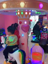 -开心巴士(世纪东方商业广场店)