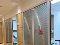 -瑞尔齿科(上海长风大悦城店)