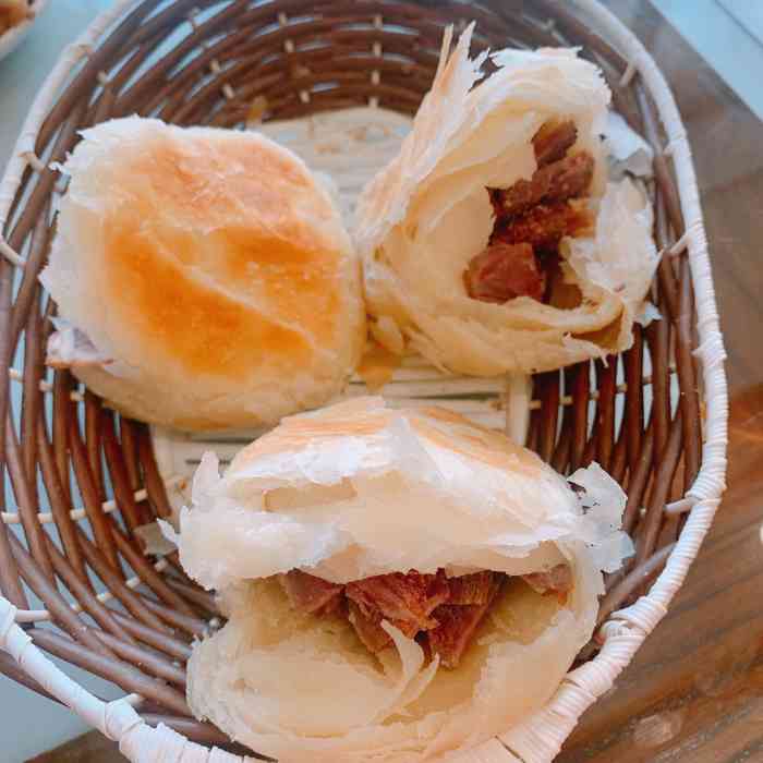 城南对夹食府(园林路分店"赤峰特产,对夹,味道还是挺好的.