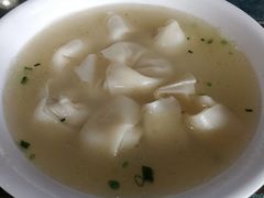 黄鱼馄饨-洪大妈·黄鱼面(金山嘴渔村店)