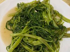 -南沙辉记烧鸡·荔枝木炭火吊烧(旧镇店)