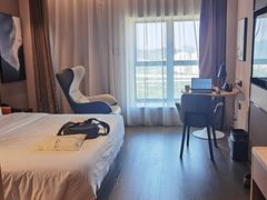 -广州高铁南站亚朵酒店