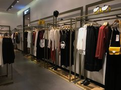 -URBAN REVIVO(佛山南海万达广场店)