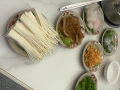 -捞小鲜虾滑海鲜自助火锅(嵊州吾悦店)