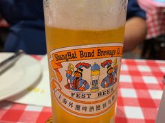 自酿黄啤-1886德国汽车餐厅(外滩十六铺码头店)