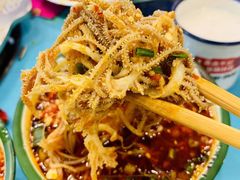 -蜀巷弯弯串串香(长春总店)