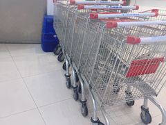 -家乐福(四元桥购物中心店)