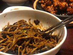 -军硕烤肉·部队火锅(二七万达店)
