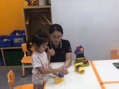 -艾克瑞特机器人教育(金狮校区)