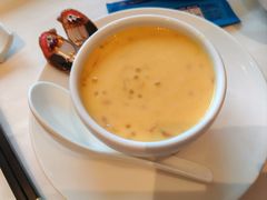 杨枝甘露配红枣糕-利苑酒家(合景国际金融广场店)