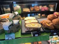 -星巴克(深圳宝安泰华店)