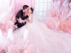-经典婚纱摄影美学馆·私人定制