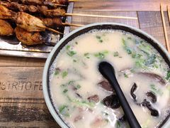 -毛胡子牛羊餐馆(武宁路店)