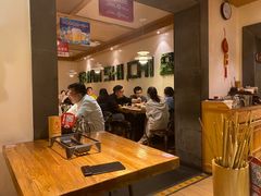 大堂-管氏翅吧(国展店)