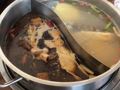 -亿诣蝎府炸酱面羊蝎子火锅(酷车小镇店)