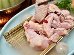 凤中凤招牌清远鸡-得意咚瓜·顺德鱼生·冬瓜盅火锅