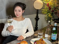 -LESCEDARS Brasserie Bistro香柏树