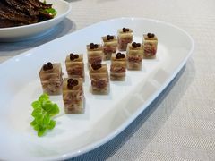 -品悦酒店(三林古镇店)